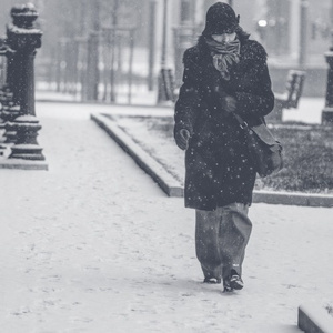 啊⋯日出水了⋯用力乖乖在线
